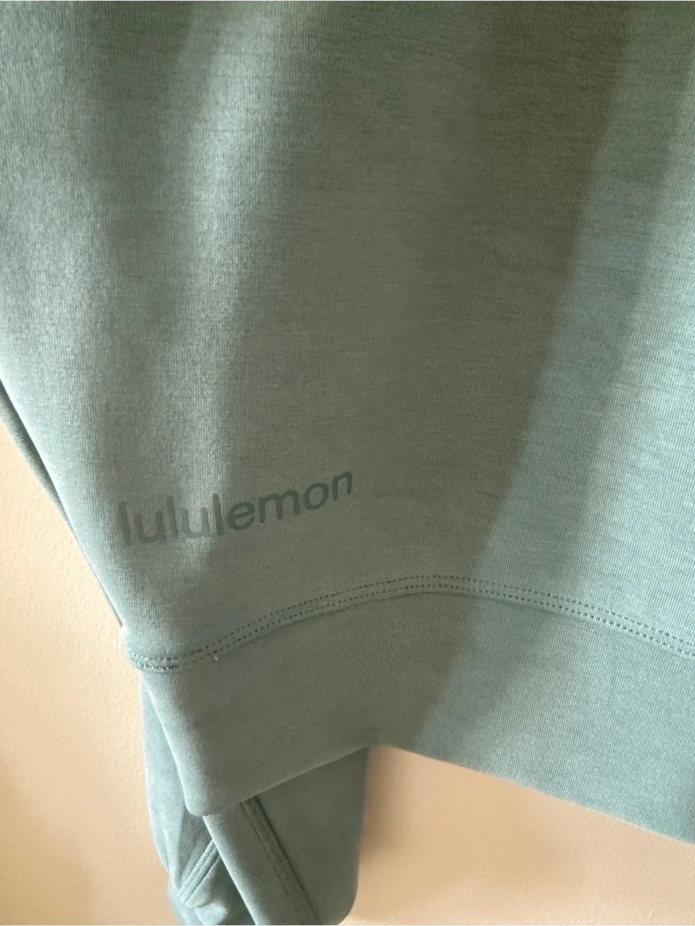 Lululemon Crewneck Boxy Sweatshirt - Sage Green